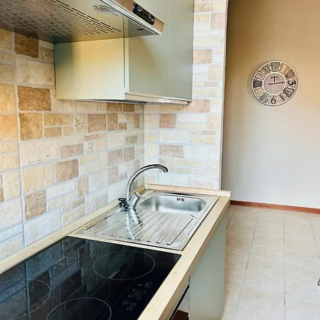 Fast Re Apartment Rome